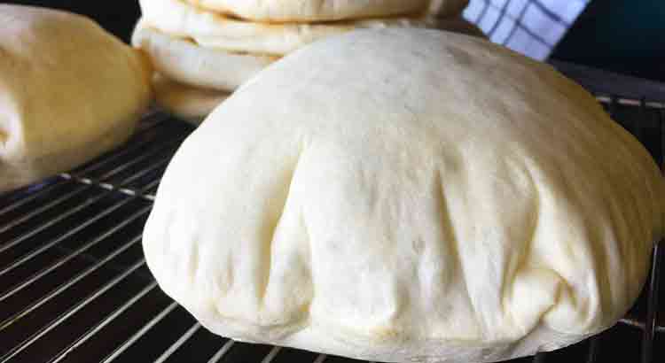 Reasons Why Your Pita Bread Is Not Puffing up