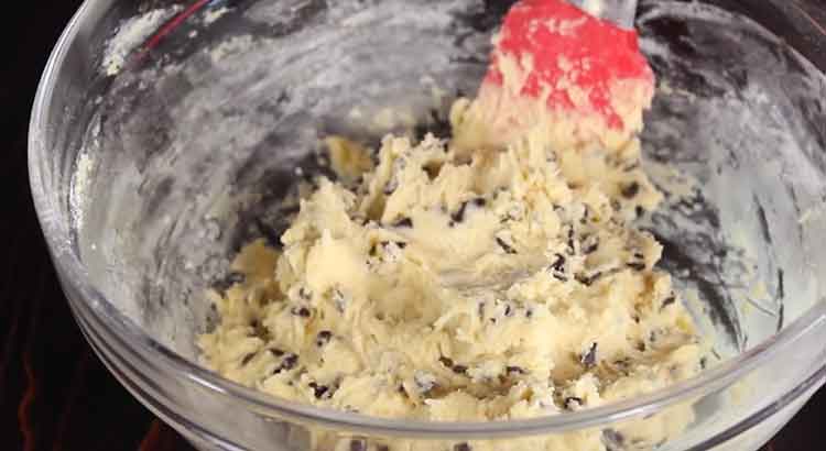 Reasons Your Cookie Dough Is Not Sticking Together