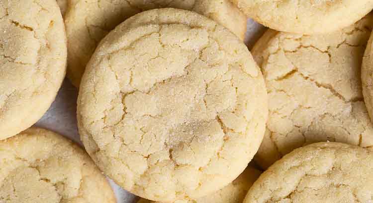 Simple Ways to Keep Your Sugar Cookies From Spreading