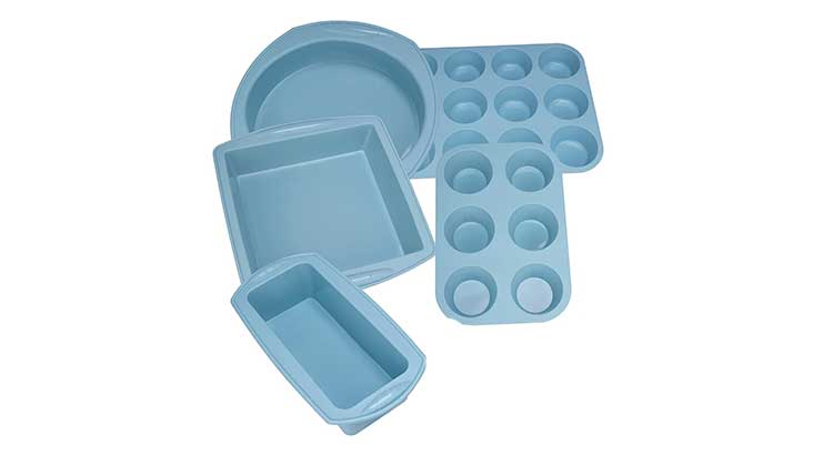 how-to-use-silicone-baking-pans-step-by-step-guide-the-dough-academy