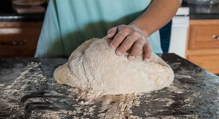 How Do I Know My Bread Dough Is Ready To Bake? (7 Signs) – The Dough ...